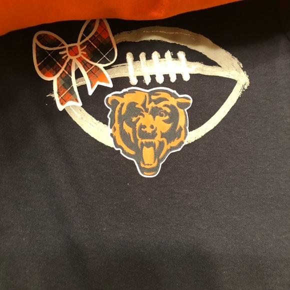 Brand new 3 set Chicago Bear’s onesies - Picture 3 of 4